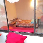 Hostal Saveva Para Grupos Familias Estudiantes Y Deportistas